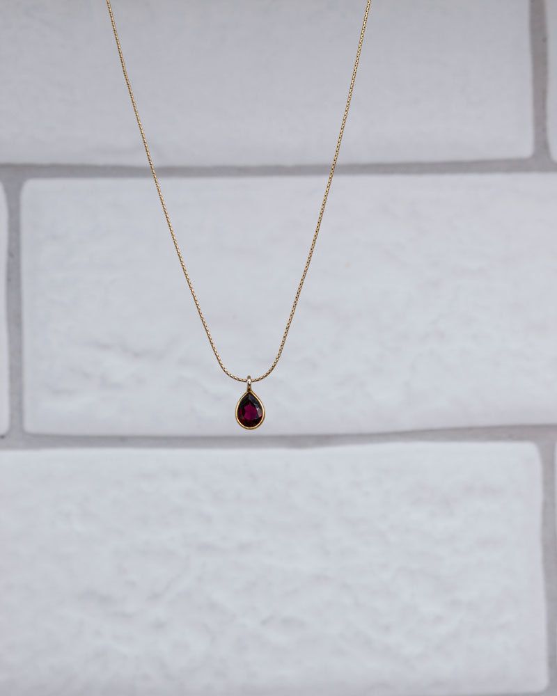 Granada Stone Necklace 1