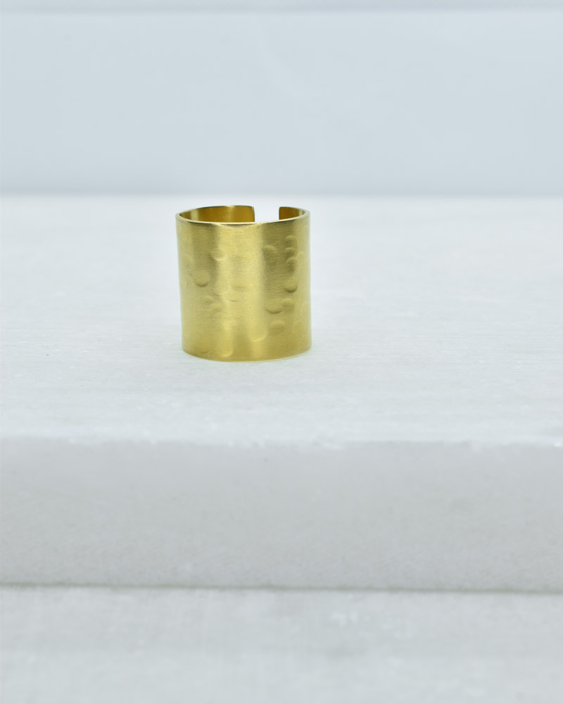 athena hammered brass ring gold plated 4