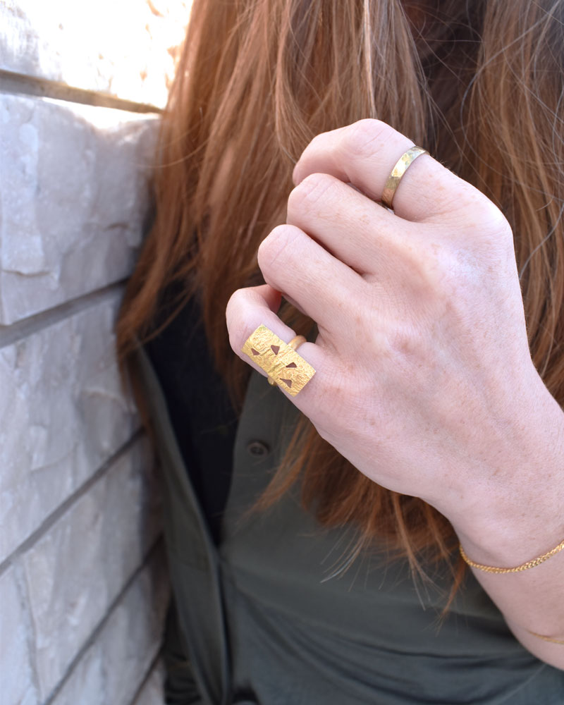 wrinkled silver ring gold plated 3