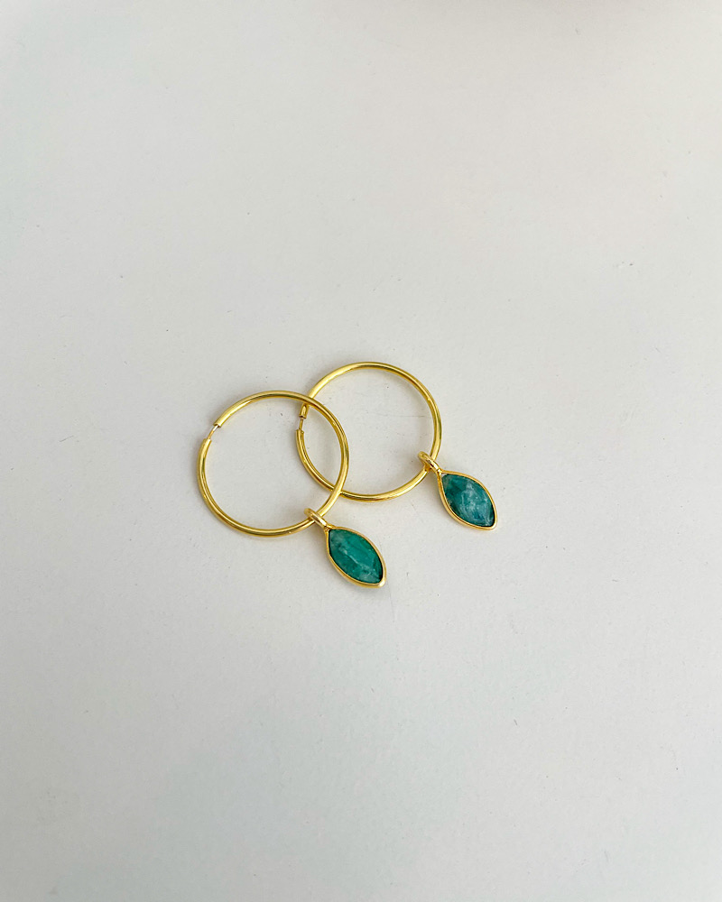 Slim hoops Earrings - Image 3