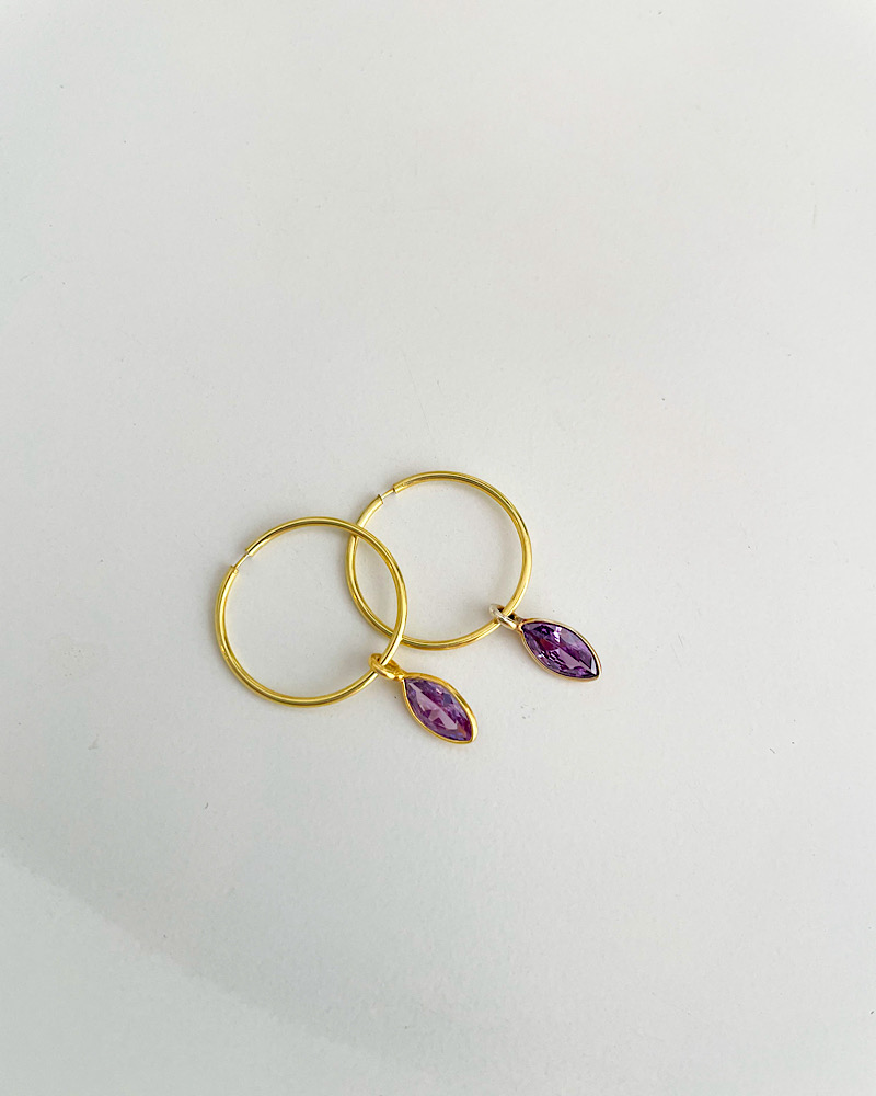 Slim hoops Earrings - Image 2