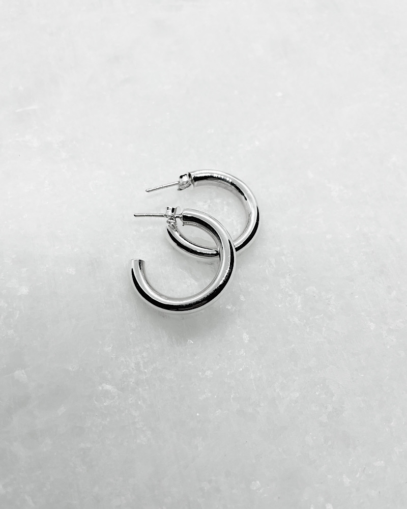 Jean Hoops - Image 2